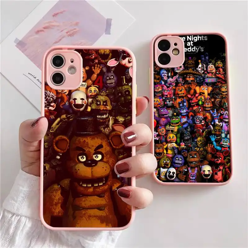 

TOPLBPCS Fnaf Animatronics Phone Case For iphone 13 12 11 xr xs x 7 8 pro max Light pink Soft TPU Silicone Clear Case Cover