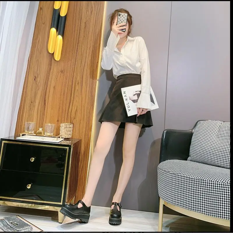 

Women flat shoes large size retrocollege style round buckle thick bark muffin small leather shoes doll shoes sweet leather shoes