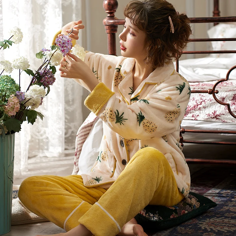 Flannel Turn-down Collar Full Length Light Yellow Pineapple Printing Pajamas Pyjamas Women Clothes 2020 Winter 2 pieces | Женская одежда