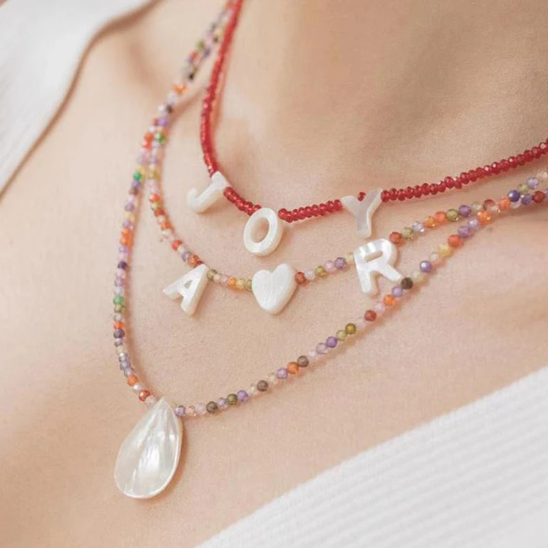 

Женское Ожерелье с натуральным камнем, колье ручной работы с индивидуальным буквенным кулоном, чокер 2021, модный новый год, подарки для девочек