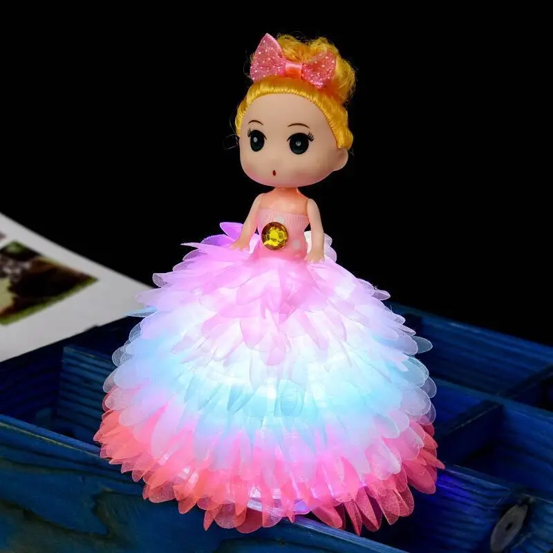 

1pc Popular Cute Illuminate Fashionable Dolls Toys for Girls Lovely Gift for children lol Dolls