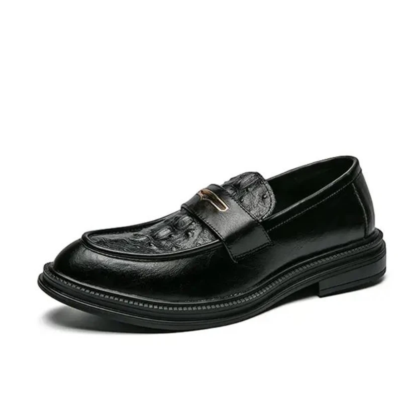 

Autumn 2021 New Men's PU Leather Fashion One Foot Pedal Lefu Shoes Formal Groom Shoes Embossed Pattern Hot Men's Shoes KS124