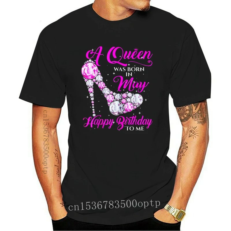 

Футболка с надписью «New A Queen Was Born May Living My Best Life»