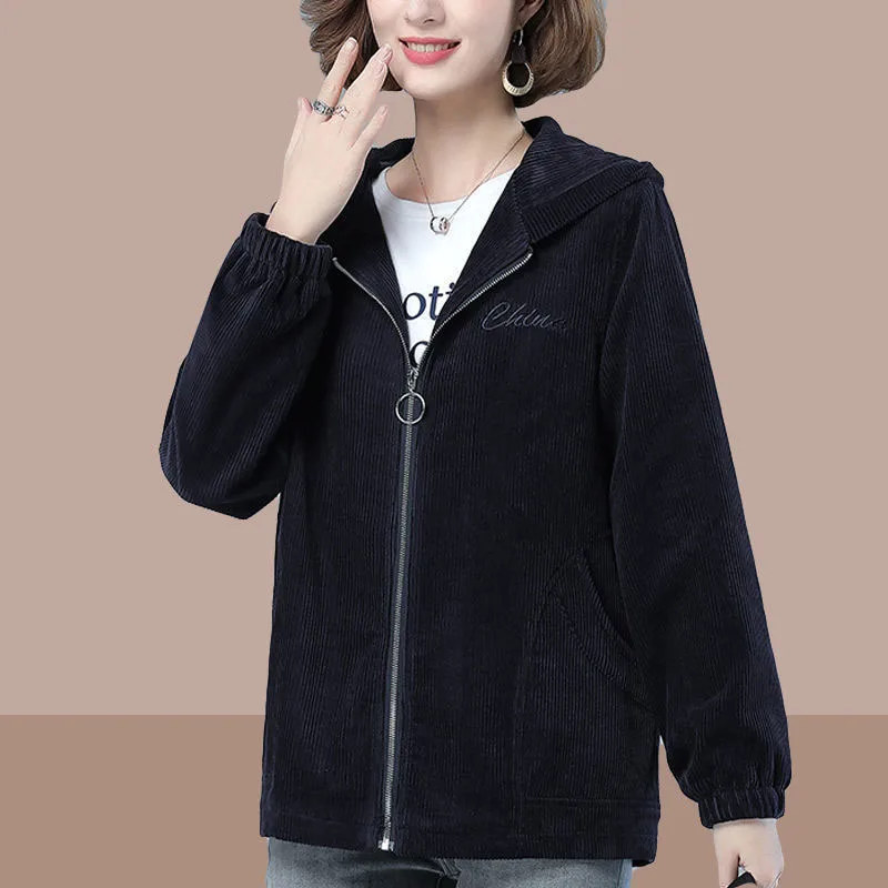 Женская вельветовая куртка с капюшоном