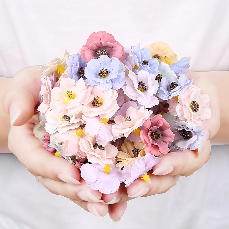 

30Pcs 3cm Multicolor Daisy Flower Heads Mini Silk Artificial Flowers for Wedding Home Decoration Christmas Wreath Scrapbooking