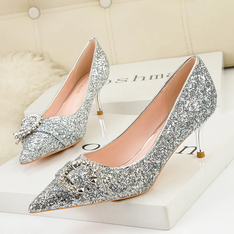 

European and American fashion sexy nightclub stiletto high-heeled shallow pointy sequined cloth belt buckle single shoes