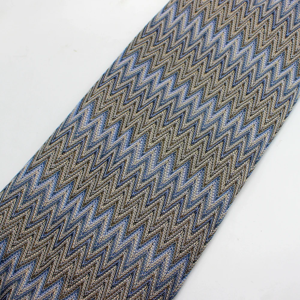 Трикотажная кружевная ткань зигзаг 1 метр Зеленая волна в полоску Мягкая вязаная