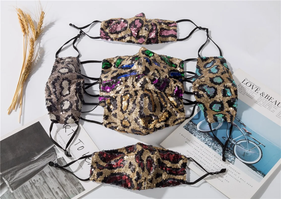 Женская обувь украшенная сияющими блестками с леопардовым принтом маски со ртом