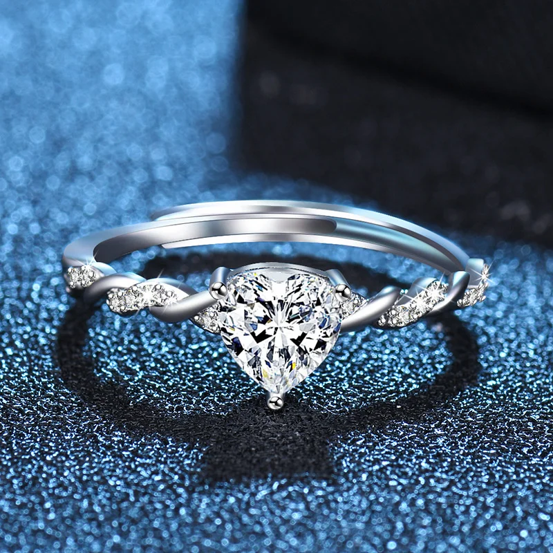 

New Creative Ring with Diamond Ring Proposal Exquisite Morsonite Flower Ring Opening Adjustment Female Wedding Ring Accessories