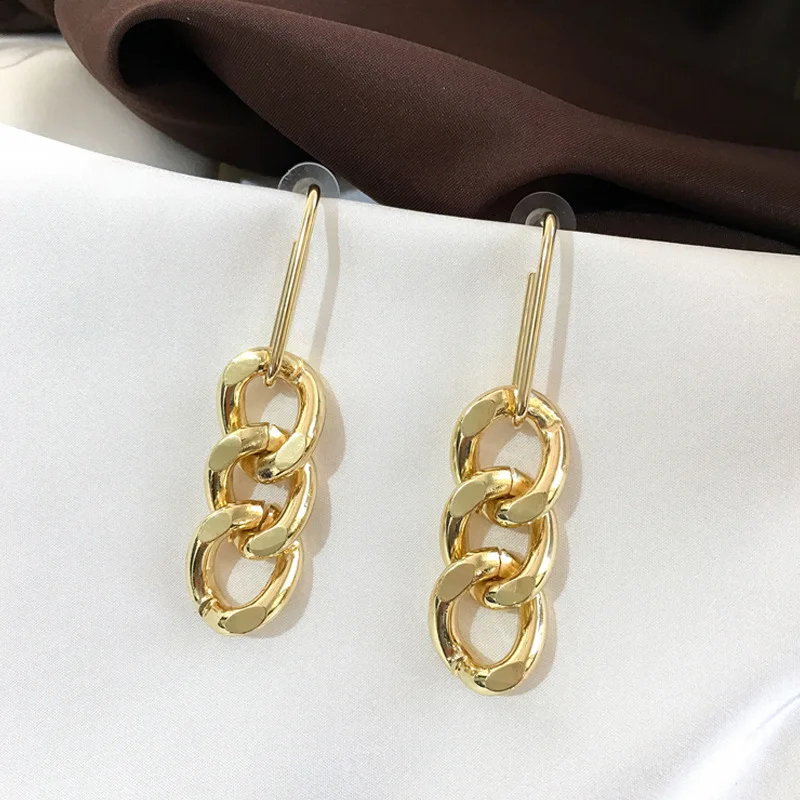 

RANJUNXUN Irregular Golden Chain Pendant Earrings Metal Chain Long Earrings for Women Wedding Jewelry Earrings 2020