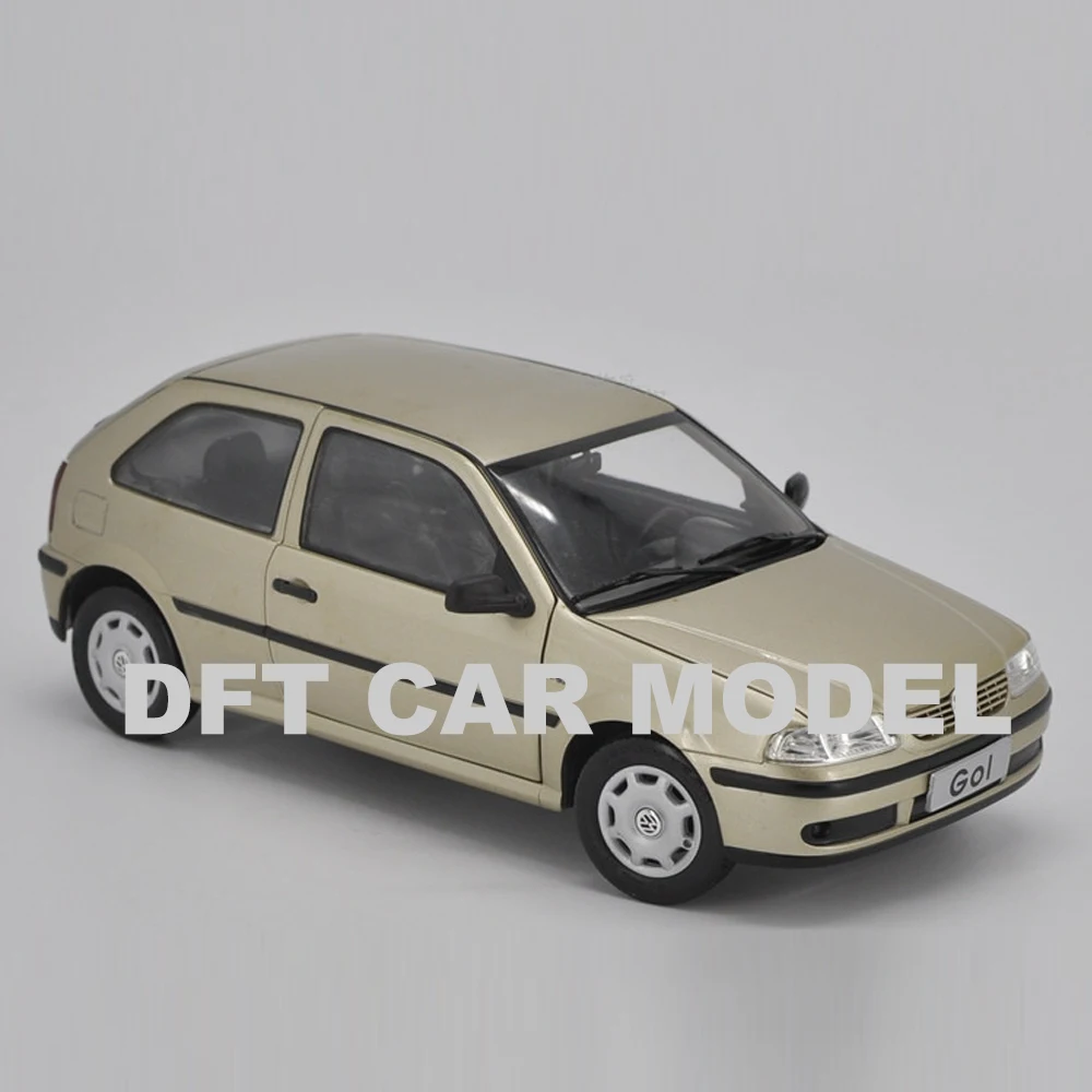 Литая модель автомобиля 1:18 Gol детская игрушка оригинальные авторизованные