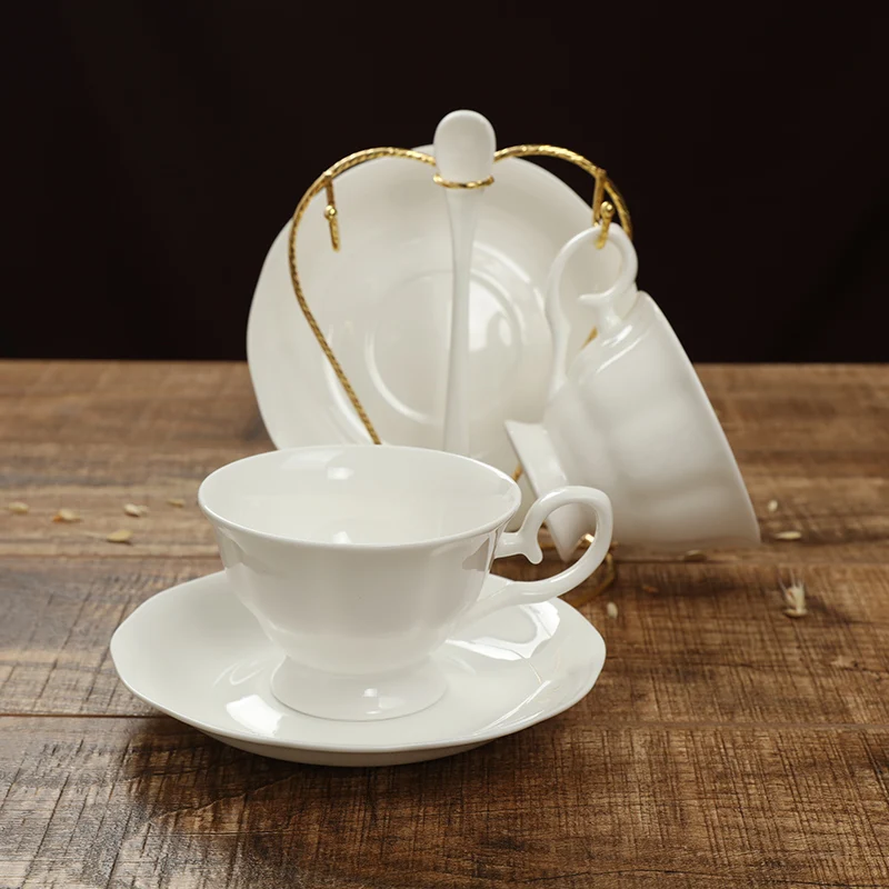 Европейские чайные кружки из костяного фарфора кофейная чашка набор блюдце