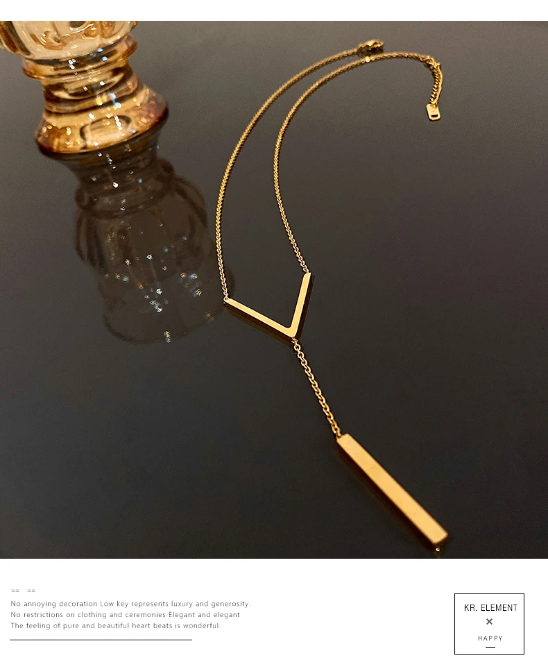 

Temperament V-shaped Pendant Titanium Steel Women's Necklace New Trendy Clavicle Chain Light Luxury Women's Necklace