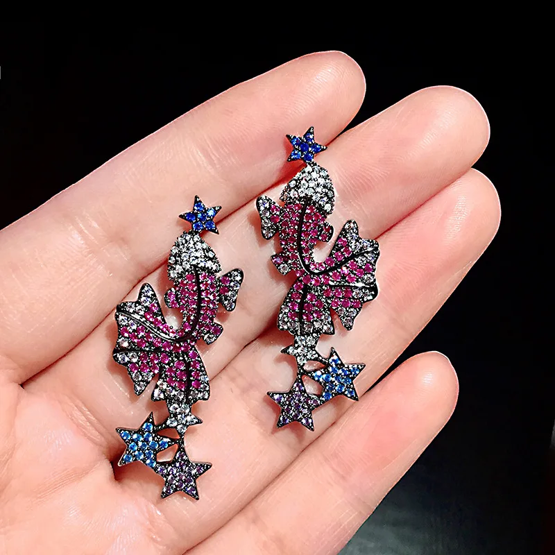

Серьги-подвески женские из серебра 925 пробы с фианитами
