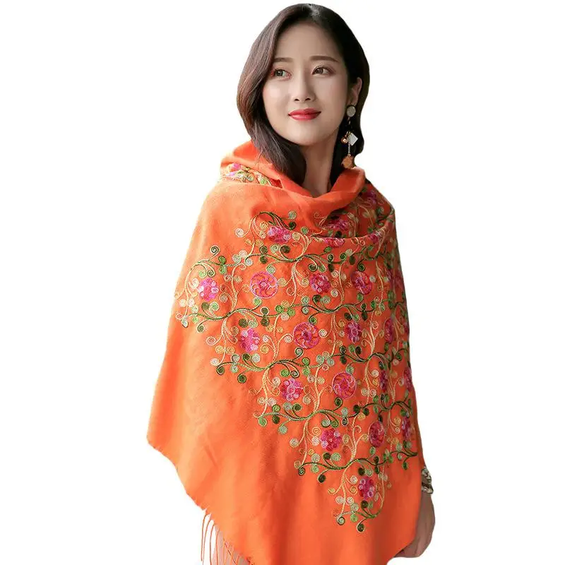 Brand Sales Autumn And Winter New Cashmere Embroidery Scarf National Wind Circle Flower Tassel Decoration Warm Shawl | Аксессуары для