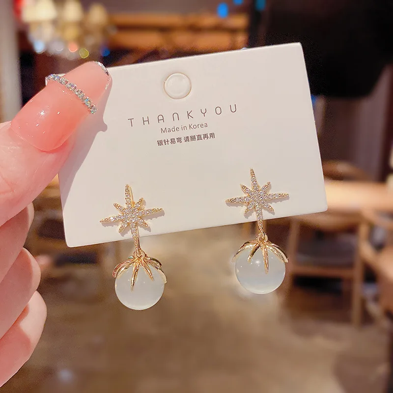 

The New Eight-pointed Star Opal Earrings Female Micro-inlaid Super Flash High-end Design Earrings Earrings