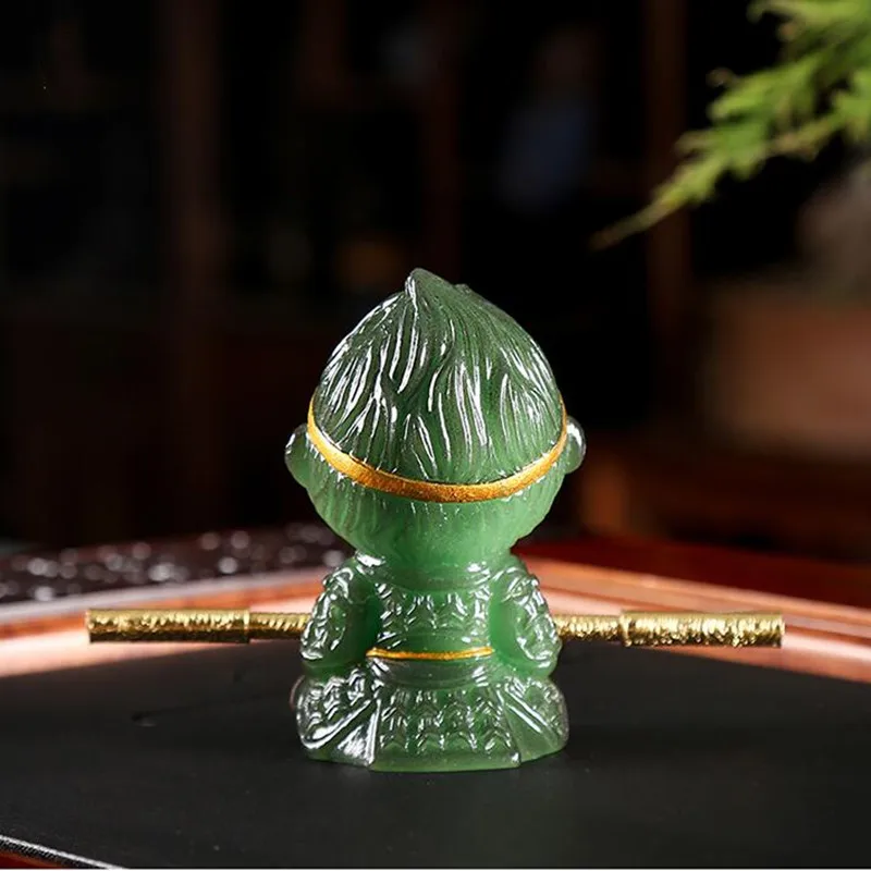 

1 PCS Boutique Resin tea pet Car Ornament Monkey King Statue Tea Figurine Tea Set Accessories Sculpture Crafts home decoration