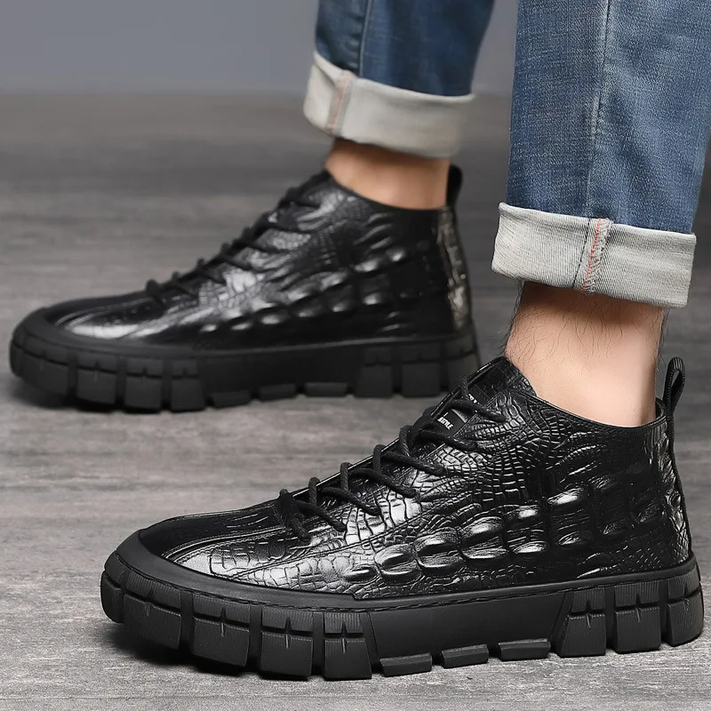 

100% Genuine Leather Shoes Men Boots Thick Sole Black Fashion Mens Ankle Boots Cow Leather Brand Male Winter Footwear KA4219