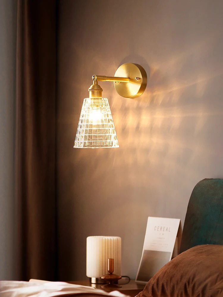 

Gold Metal Luxury European Modern Style Wall Light Nordic Minimalist Living Room Furniture Lampe De Chevet Room Decor BK50BD