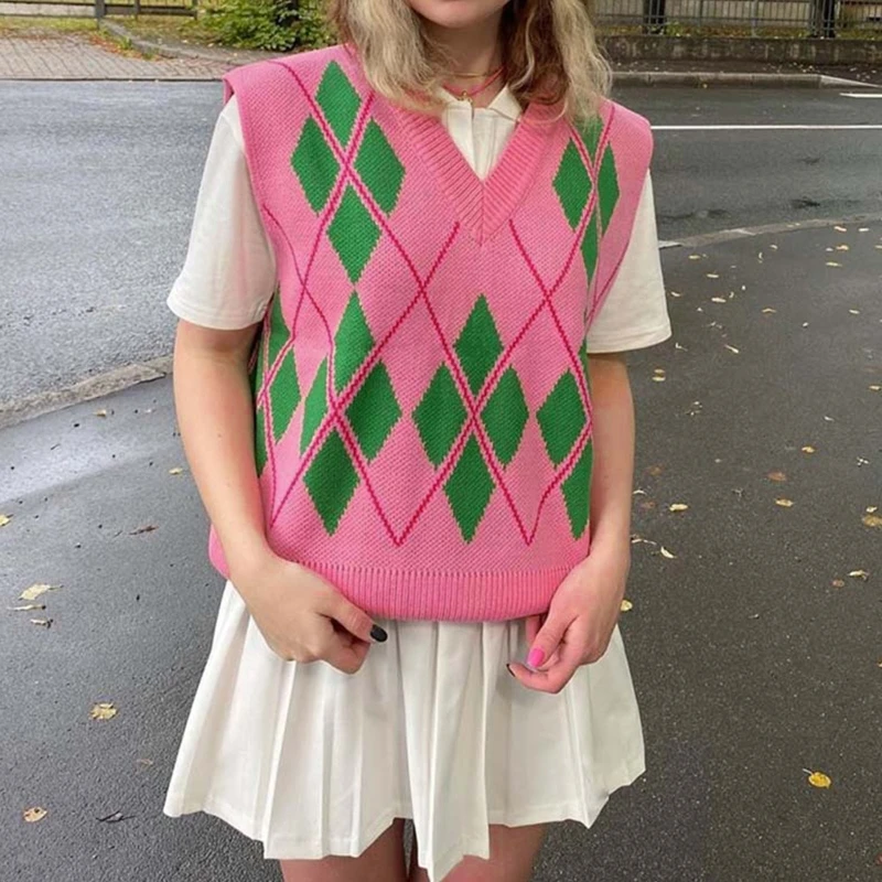 

Women Autumn Retro Pink Knitted Sleeveless Vest Preppy Style V-Neck Plaid Diamond Loose Sweater 90s Vintage Argyle Pullover Jump