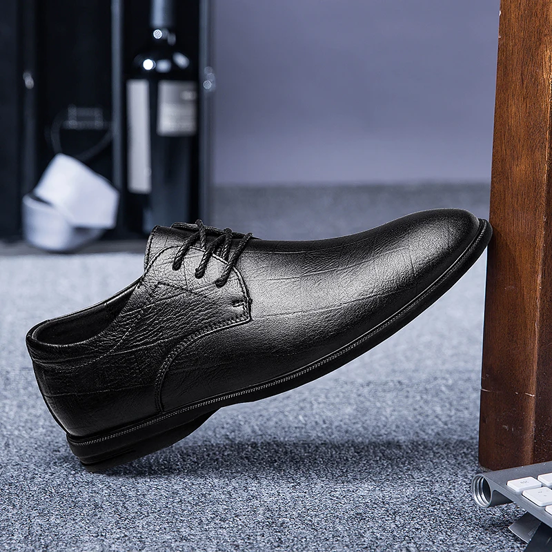 

Zapatos Hombre Casual Black Casual Shoes Leather For Men Sapato Masculino Shoe Man Leisure Sports Sport Zapatos De Hombre 2020