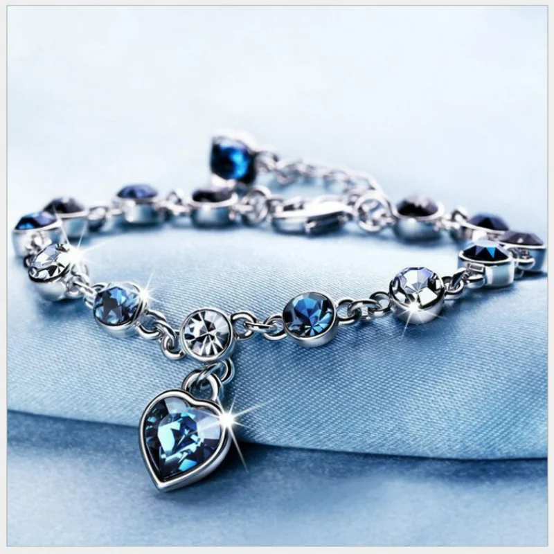 

Heart-shaped ladies bracelet fashion peach heart bracelet jewelry new sea heart Austrian crystal