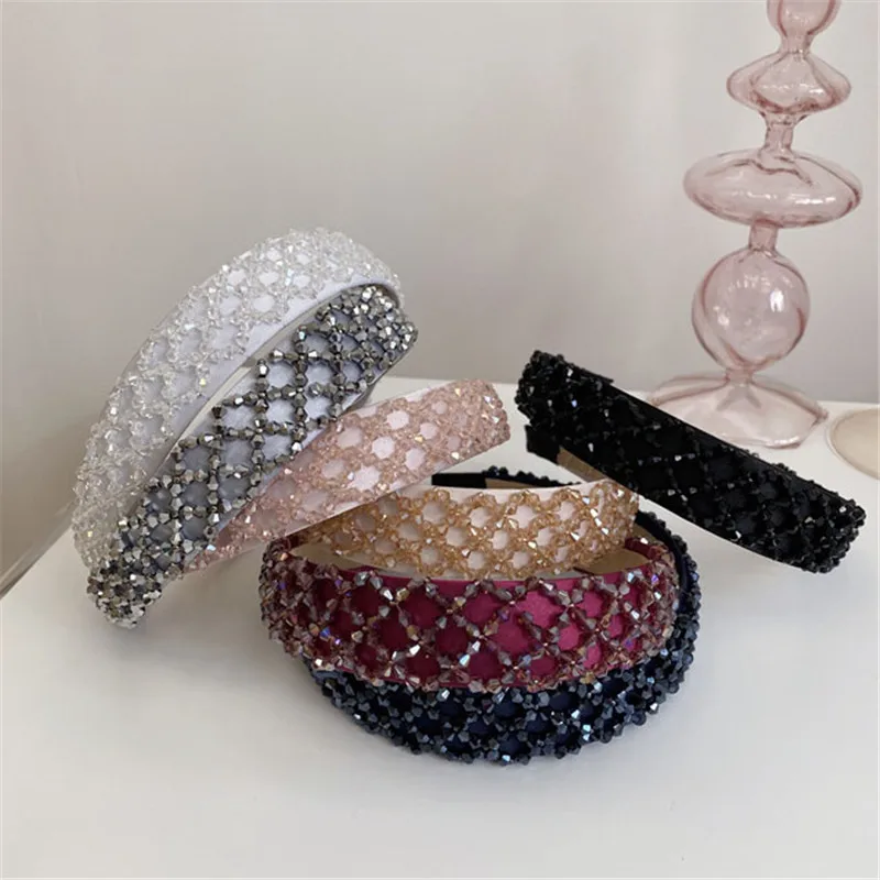 Рисунок 4 - Хрустальные аксессуары для волос с бисером