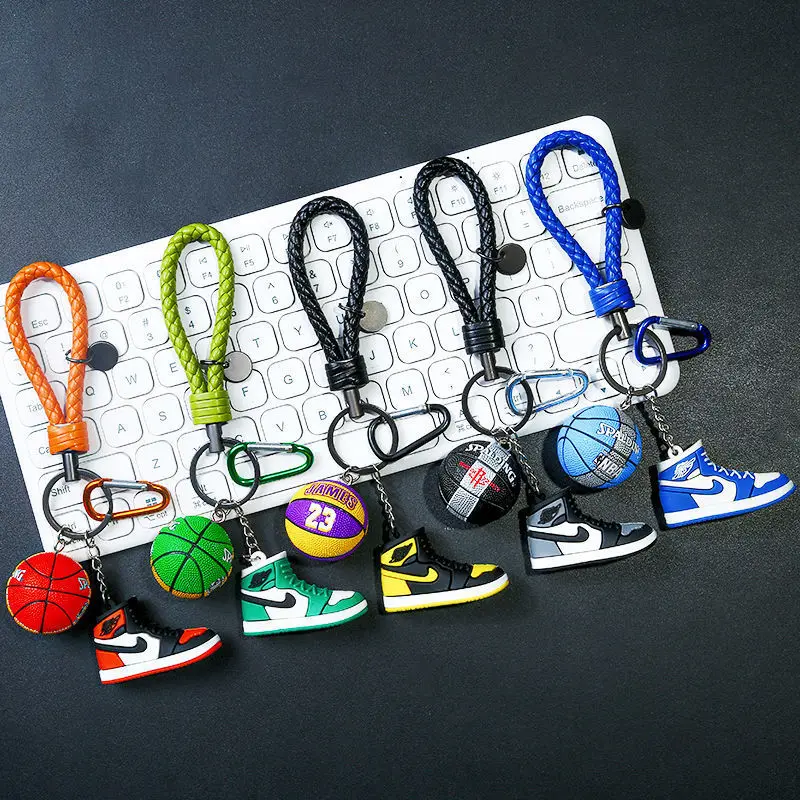 

Creative 3D Mini Basketball Shoes Stereoscopic Model Keychains Sneakers Enthusiast Souvenirs Keyring Car Backpack Pendant Gift