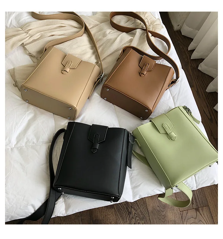 2019 новый корейский вариант модной обуви в стиле ретро на плечо округлая