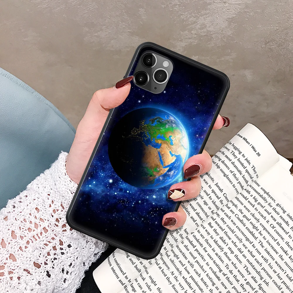 

Space Solar System Planets Earth Mars Phone Case For IPhone 5 5S SE 5C 6 6S 7 8 Plus X XS XR 11 12 Mini Pro Max 2020 black Back