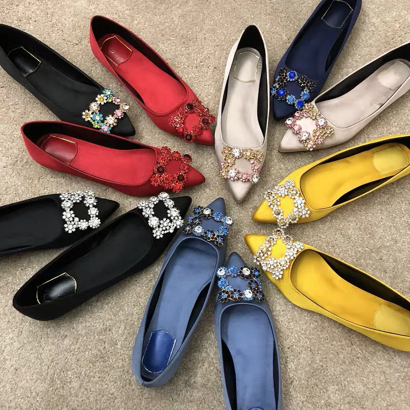 Женские туфли на плоской подошве балетки из натуральной кожи с острым носком 2020