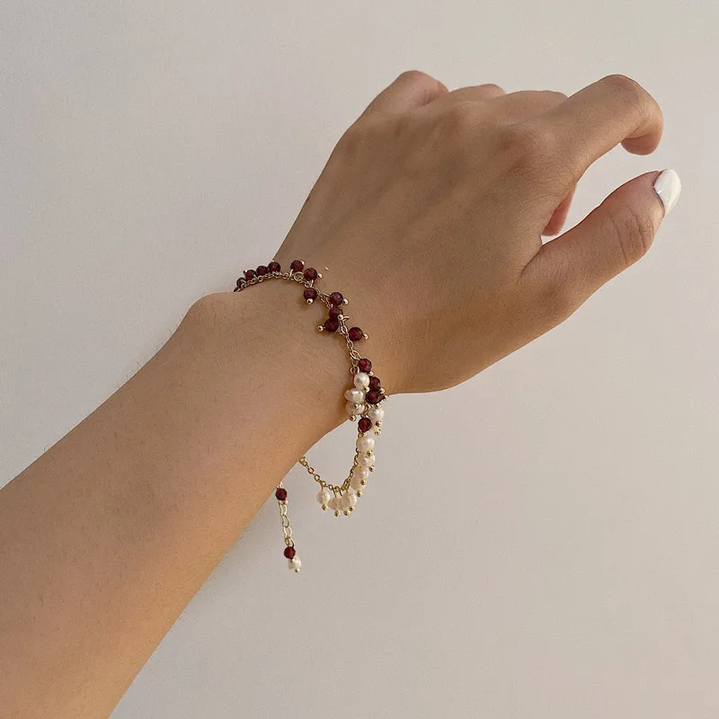 

Новинка 2020, модный простой искусственный жемчуг, Красный Кристалл, рисовый бисер, браслеты для женщин, модный браслет с кисточкой, ювелирные...