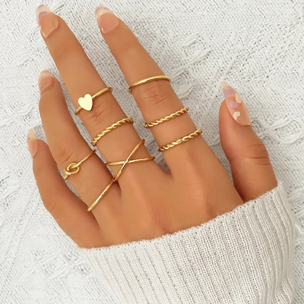 

Boho Fashion Gold Heart Twist Ring Set Woman Vintage Geometric Cross Finger Knuckle Rings for women 2022 Trendy Jewelry Gift