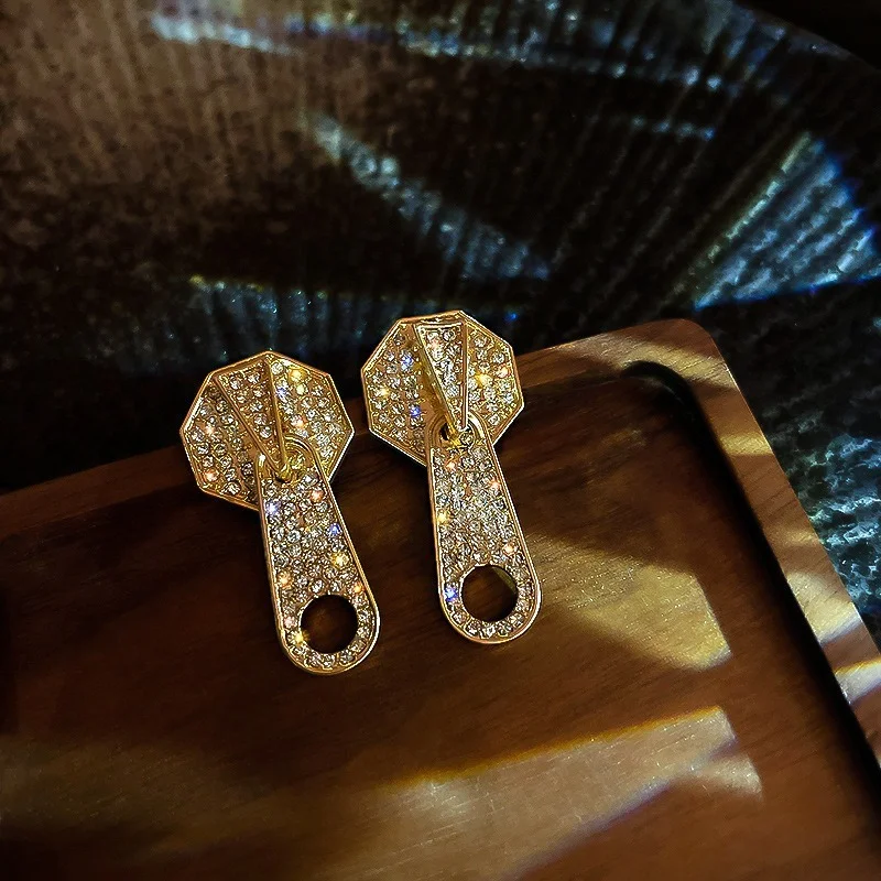

Minar Unique Design Bling Rhinestone Zipper Shaped Drop Earings for Women Korean Fashion Geometric Earings Punk Rock Jewelry