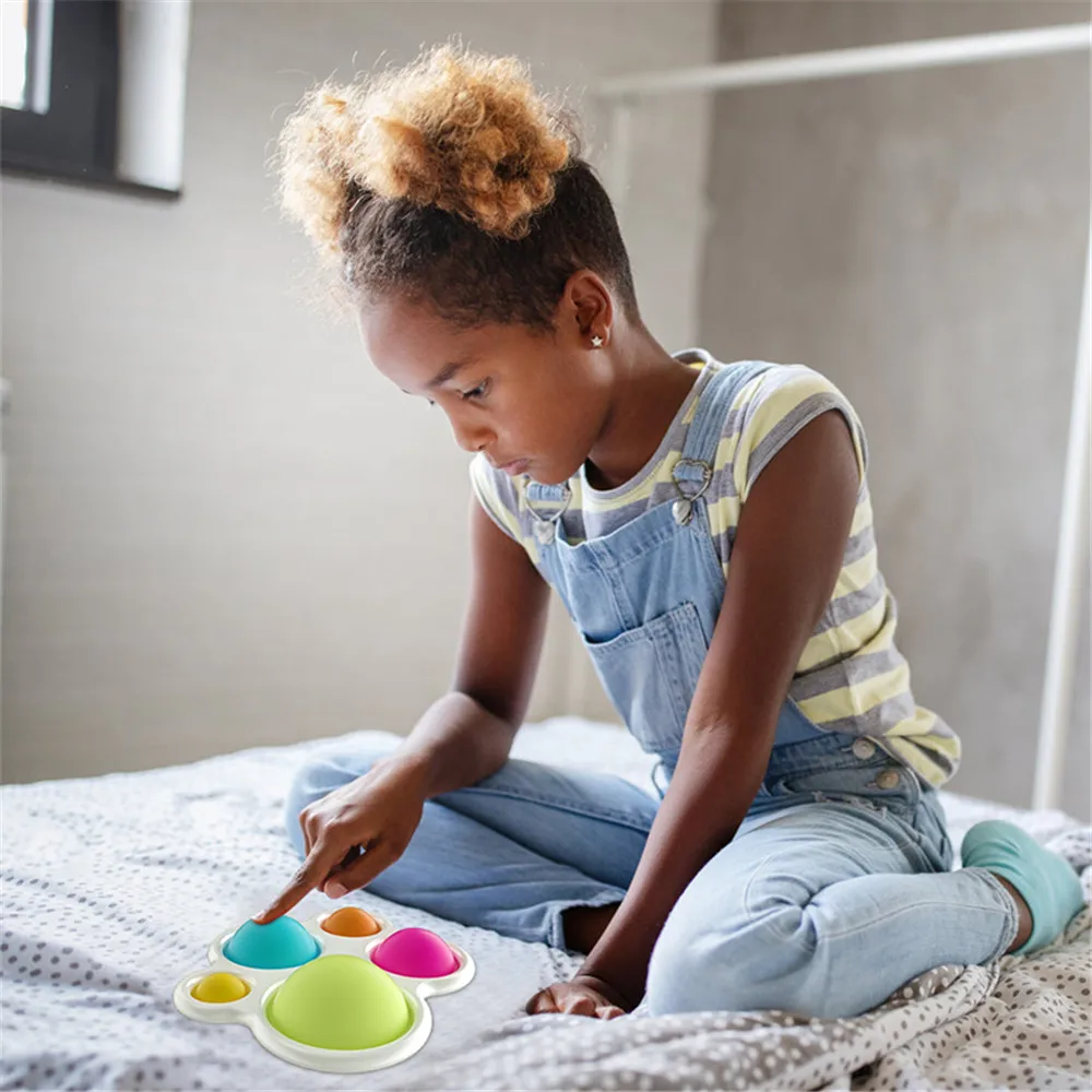 

Pop Fidget Reliver Stress Toys pendant Push It Bubble Antistress Toys Adult Children Sensory Toy To Relieve Autism Game tool