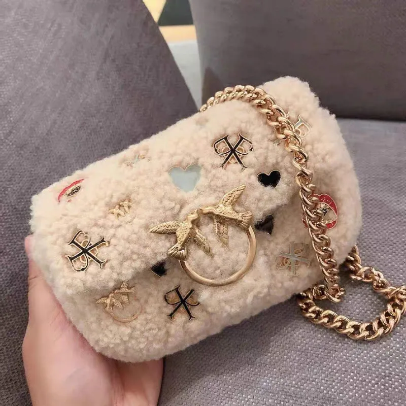 

2021 Fashionable Chains Women Shoulder Messenger Bags Winter Plush Swallow Purses and Handbags High Quality Crossbody Bag Bolsa