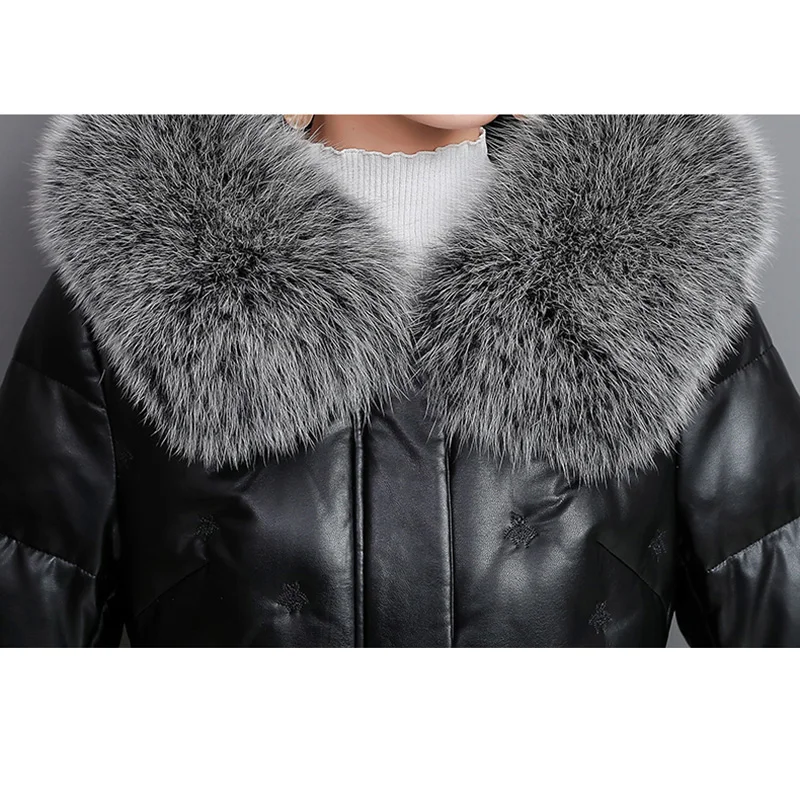M-5XL New Sheep Leather Down Jacket Women Autumn Winter 2021 Fashion Fox Fur Collar Hooded Embroidery Slim Sheepskin Down Coat