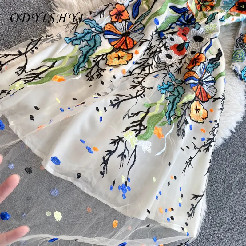

Boho Maxi Dresses 2021 Elegant Women Mesh Embroidered Dress Retro Round Neck Half Sleeve Dinner Party Dress Spring Vestidos VT35