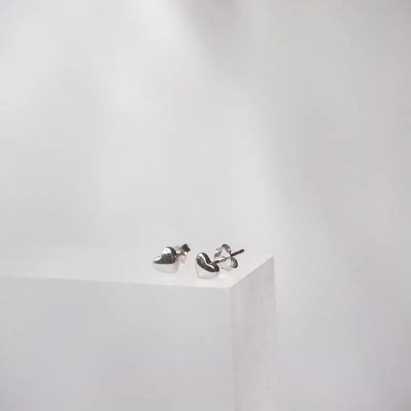 

Trendy S925 Sterling Silver Geometric Simple Personality Fashion Love Temperament Stud Earrings Precious Jewelry For Women