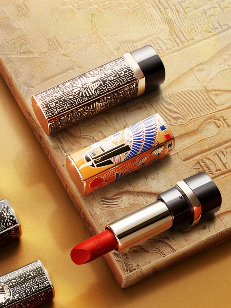 Помада TT кларнет женская Питательная увлажняющая недорогая для студентов