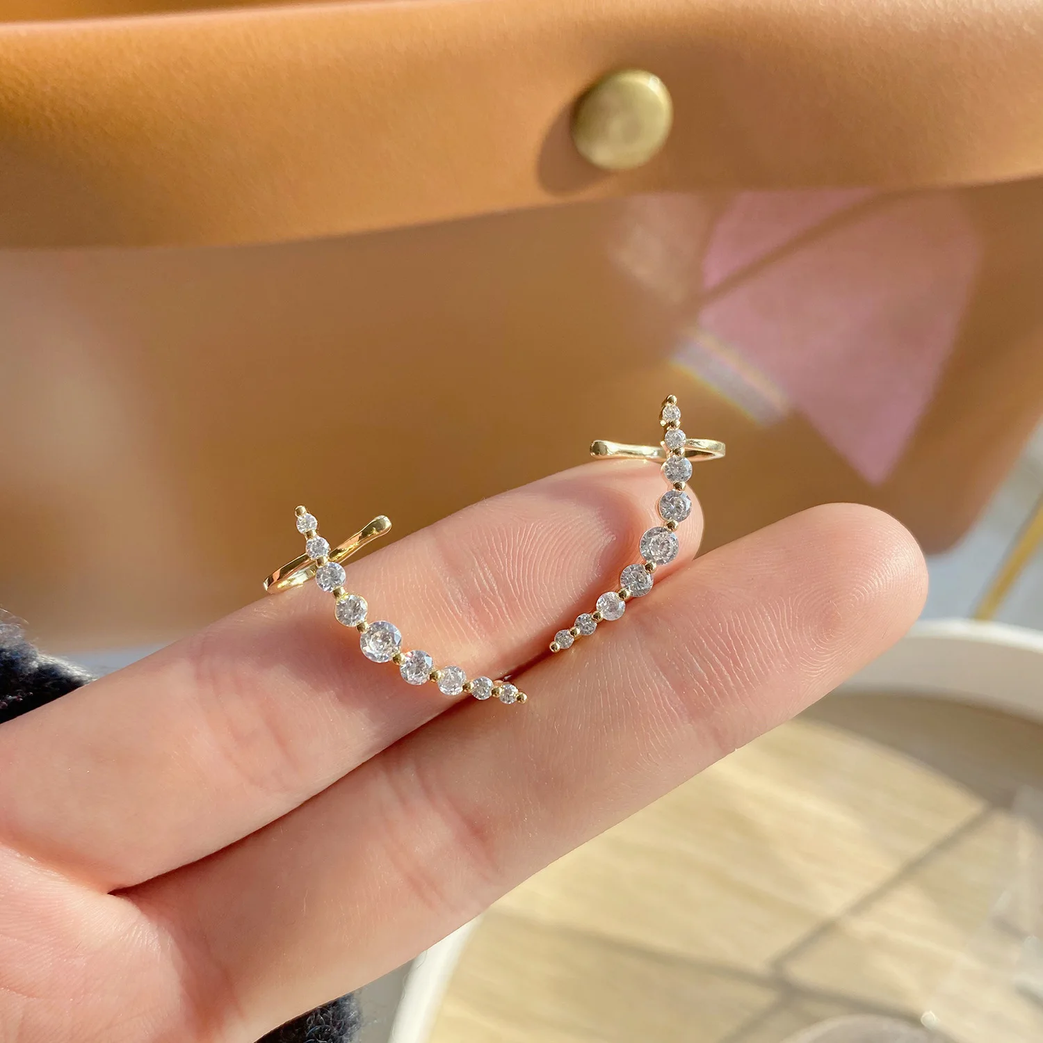 

High Quality 14K Real Gold Simple Temperament with Micro Inlaid Zircon Stud Earrings for Women Cubic Zircon ZC Earrings