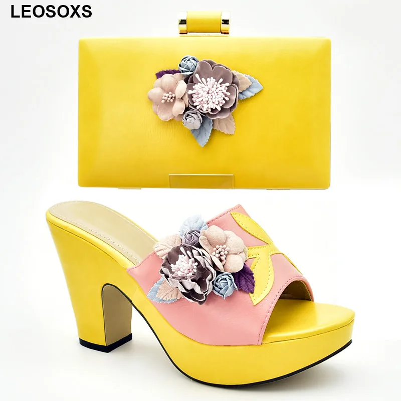 Итальянский дизайнерский комплект из туфель и сумочки Обувь сумка в африканском стиле для вечеринки