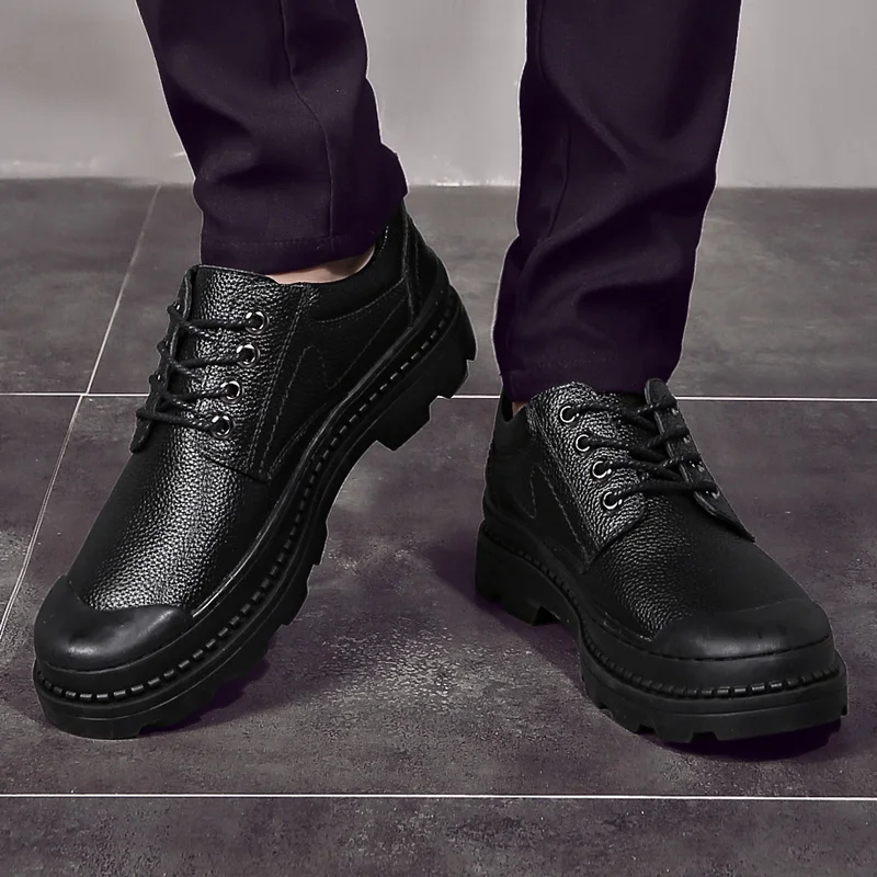 

Fashion Men Boots Genuine Leather Waterproof Casual Shoes Men 2020 Outdoor Anti-Collision Shoes Big Szie 46 Sneakers Men