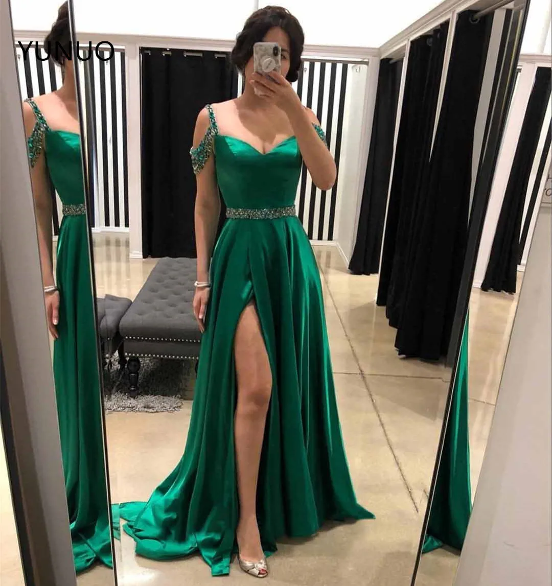 

YUNUO Elegant Prom Dresses Off The Shoulder Beading A-line Formal Dress Evening Gowns Dress Long Satin Slit with Sweep Train