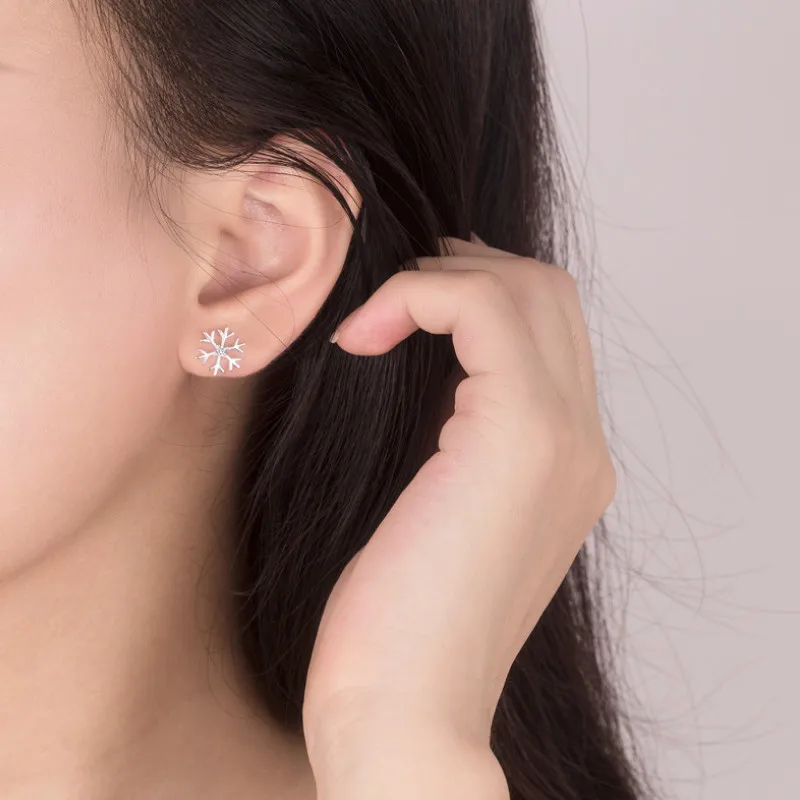 

Creative Christmas Snowflake Stud Earrings for Women