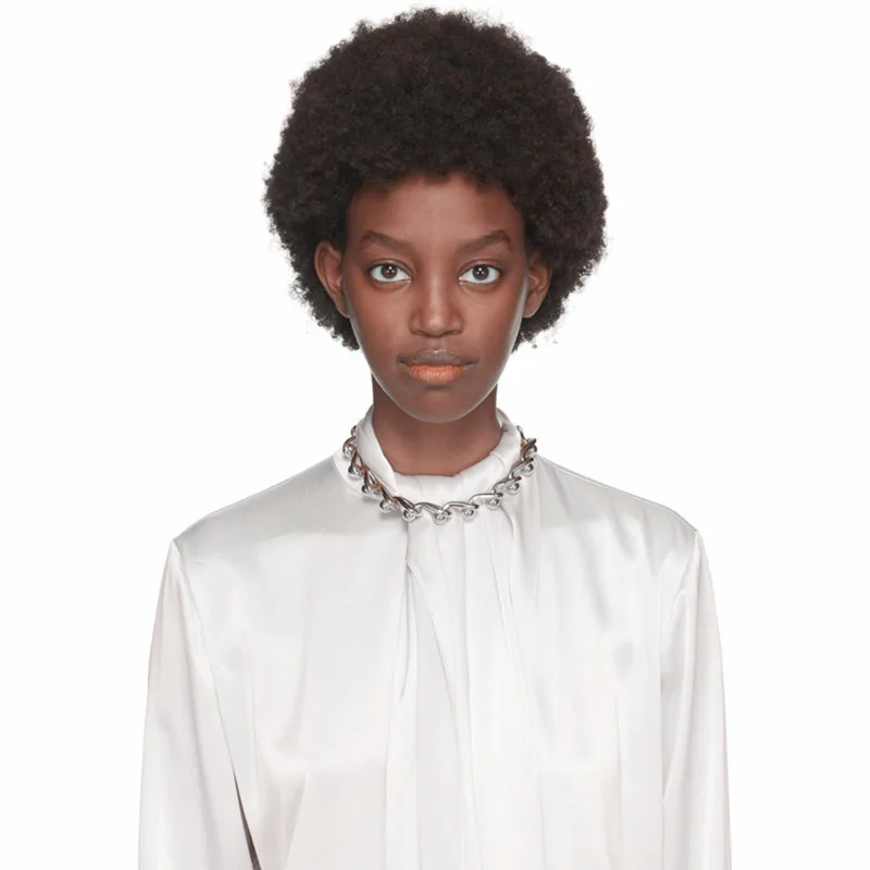 

В европейском и американском стиле Ins личность Цепочки и ожерелья цепи мяч короткая цепочка на ключицы Цепочки и ожерелья Медь преувеличенн...