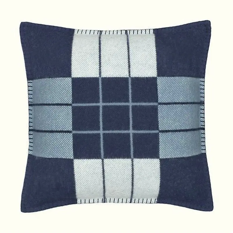 

Наволочки в клетку, 45 см, 65 см