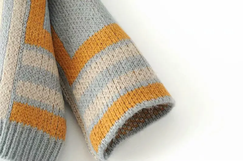 

Women's Spring autumn v-neck constrast color sweater Female cartdigen chic long sleeve college style knit tops blouse TB3628