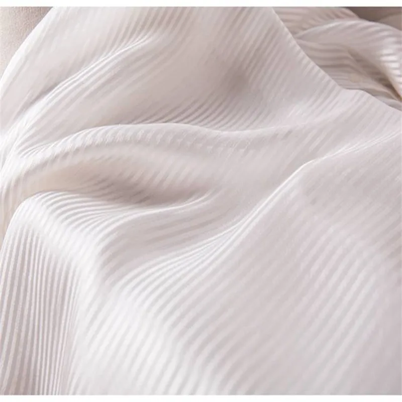 Женская Полосатая футболка из натурального шелка белая кружевная с длинным