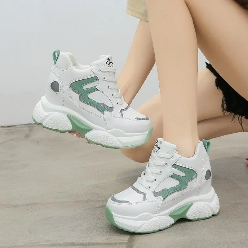 

Women High Platform Shoes New Breathable Women Height Increasing Shoes 9 CM Thick Sole Trainers Sneakers Woman Deportivas Mujer